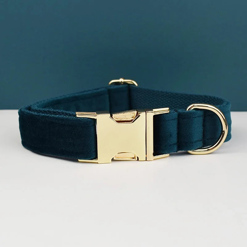 Collier velours bleu marine